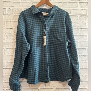 NWT! Women’s Alpine Design navy/green plaid button down flannel shirt, XL